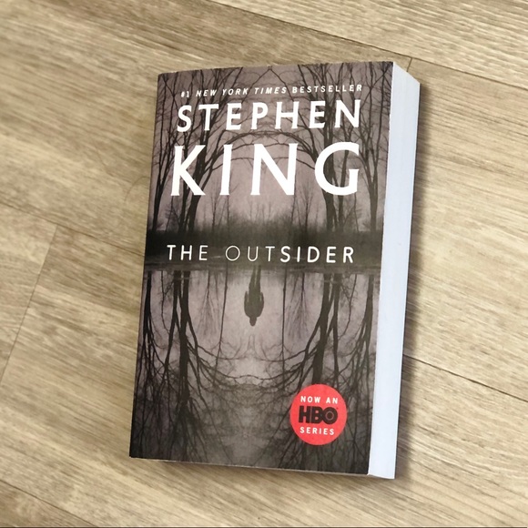 Stephen King Book The Outsider - Picture 2 of 3